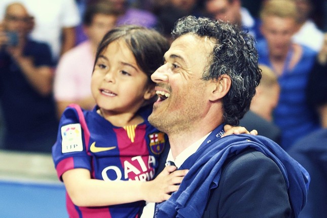 Vô địch và đi vào lịch sử, Luis Enrique hoàn tất ước nguyện với cô con gái đã mất- Ảnh 2.