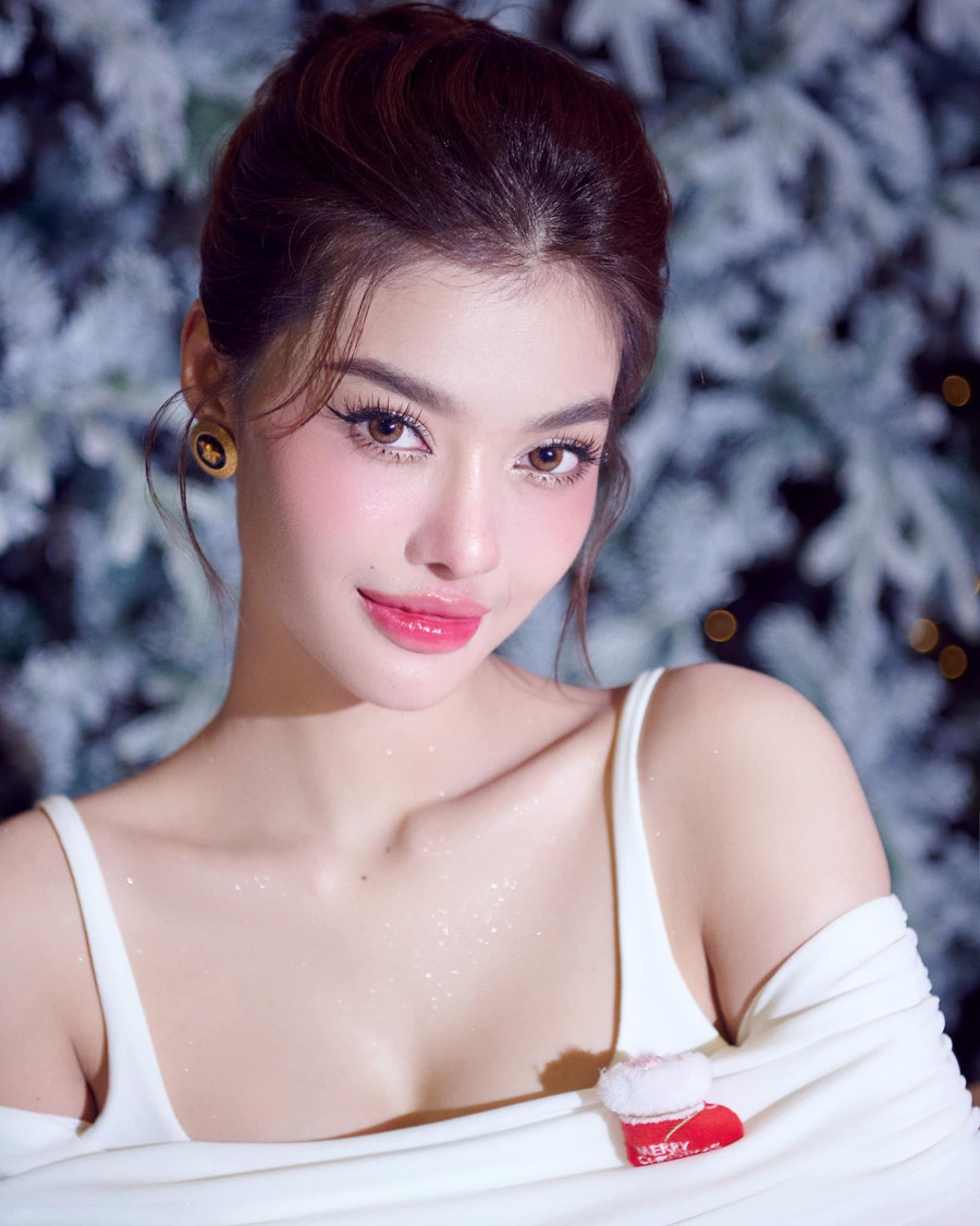 Á hậu 2000 bí mật sinh con: Bại lộ chuyện mang bầu qua 1 bức hình, hiện sống sang chảnh như phú bà- Ảnh 1.
