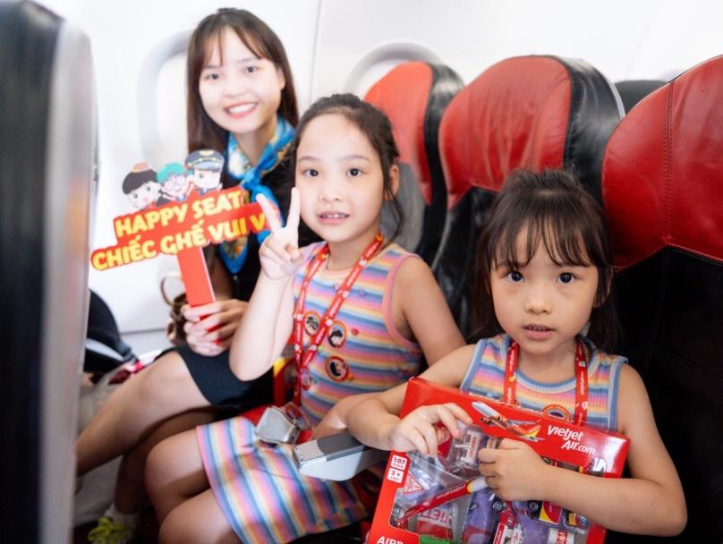 Trải nghiệm đặc biệt Vietjet dành tặng các thiên thần nhỏ dịp Quốc tế thiếu nhi 1/6- Ảnh 3.