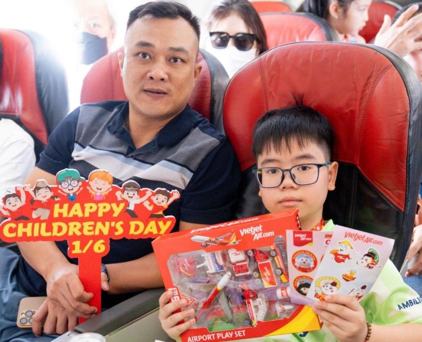 Trải nghiệm đặc biệt Vietjet dành tặng các thiên thần nhỏ dịp Quốc tế thiếu nhi 1/6- Ảnh 6.