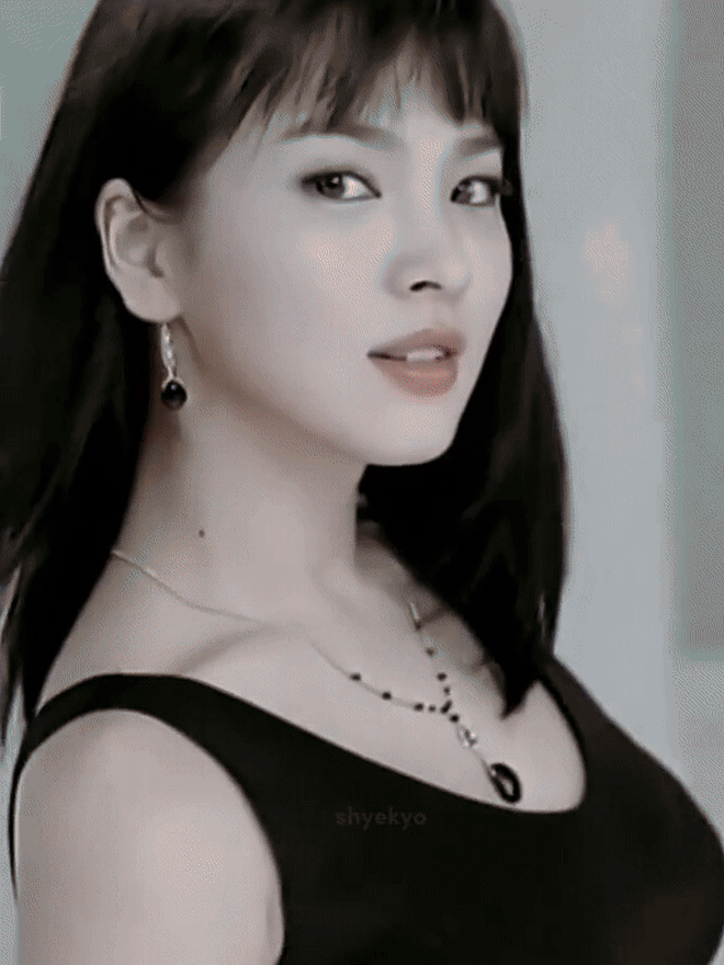 Song Hye Kyo một thời là "sách mẫu" Y2K, loạt khoảnh khắc huyền thoại sau hơn 20 năm vẫn hot- Ảnh 8.