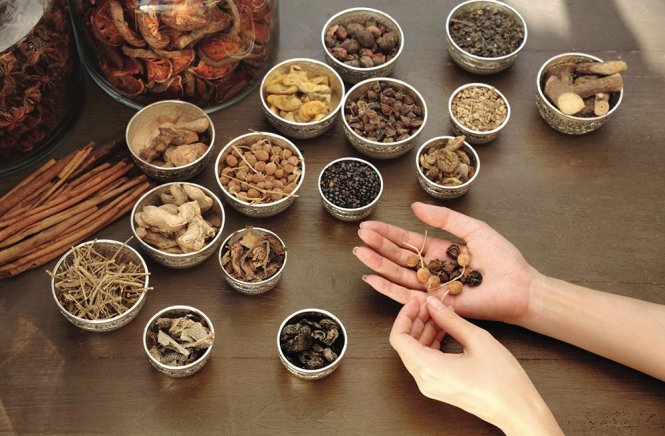 Người phụ nữ tử vong sau 4 giờ vì xuất huyết não, bác sĩ nói thẳng: 3 loại canh súp tưởng “thập toàn đại bổ” hóa ra là âm thầm đầu độc cơ thể mỗi ngày!- Ảnh 3.