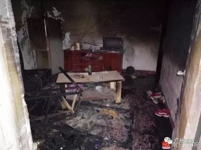 Bố tranh thủ ra ngoài mua đồ, suýt đẩy 3 đứa con thơ vào cửa tử: Đừng để để câu "giá như" trở thành nỗi ân hận!- Ảnh 1.