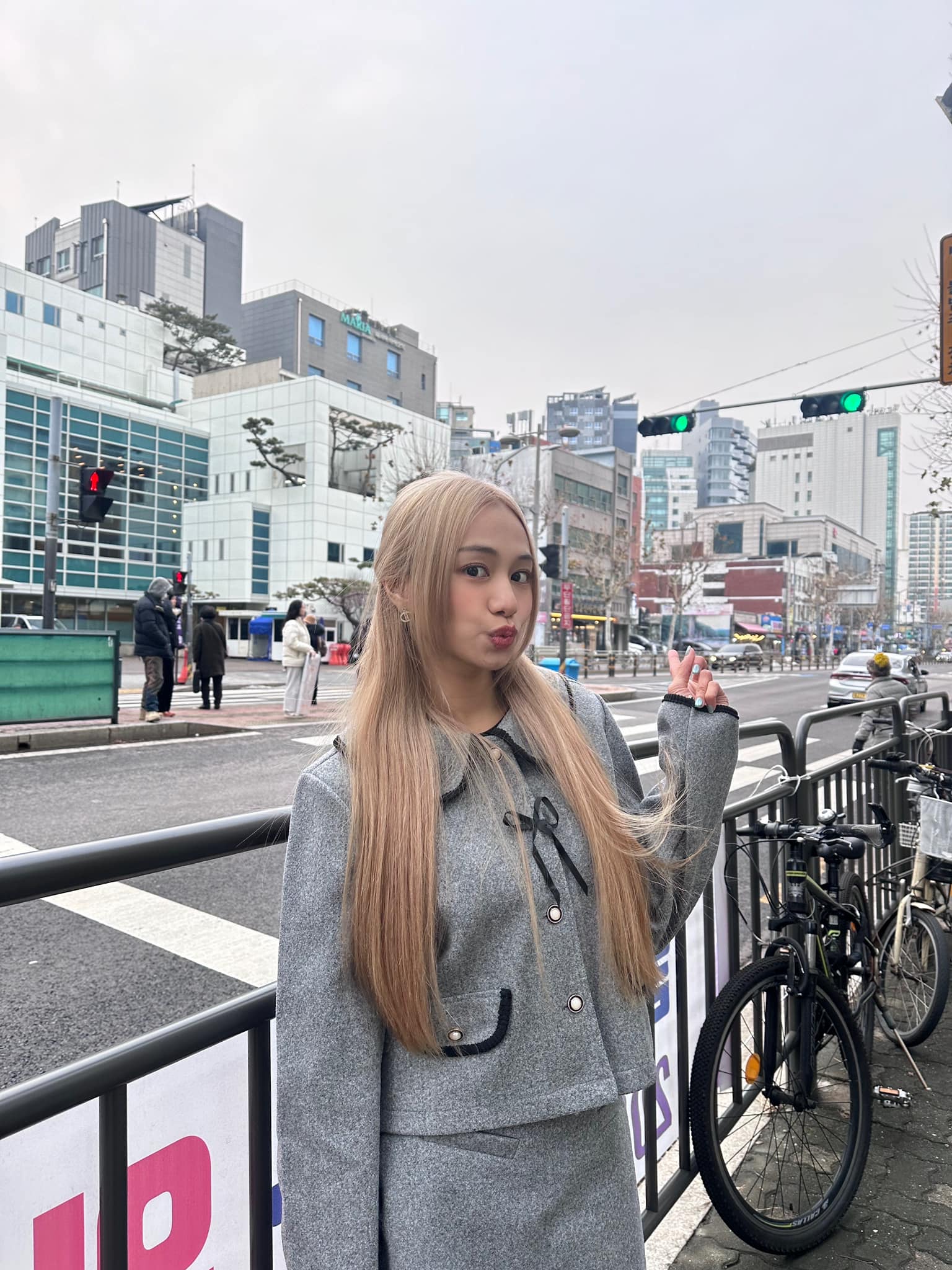 Phản ứng của Trấn Thành trước làn sóng công kích vì giúp đỡ diễn viên Ngân Hoà bị suy thận giai đoạn cuối- Ảnh 3. Phản ứng của Trấn Thành trước làn sóng công kích vì giúp đỡ diễn viên Ngân Hoà bị suy thận giai đoạn cuối- Ảnh 3.