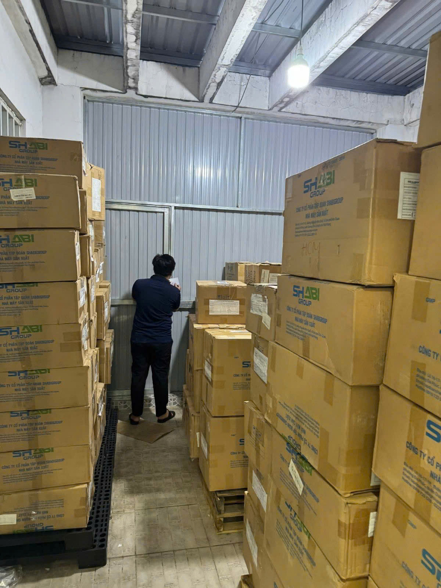 Diễn biến nóng vụ phát hiện thực phẩm chức năng ở Bình Chánh- Ảnh 2.