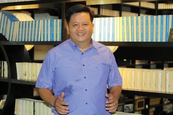 Chân dung "đại gia" Cần Thơ muốn tự chi 100 tỷ USD làm đường sắt cao tốc Bắc - Nam: Quá khứ bất ngờ- Ảnh 2.