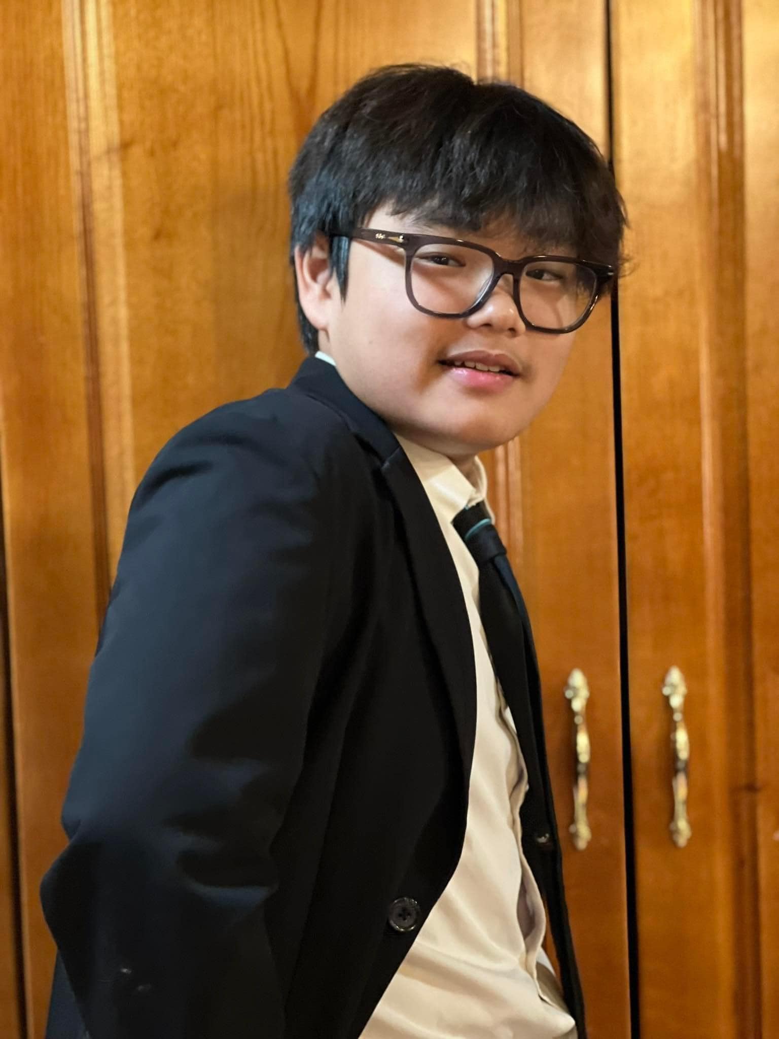 "Cây hài nhí" quốc dân Bi Béo cao lớn bất ngờ sau 10 năm, ca hát đóng kịch vẫn không hot bằng meme khai giảng!- Ảnh 18.