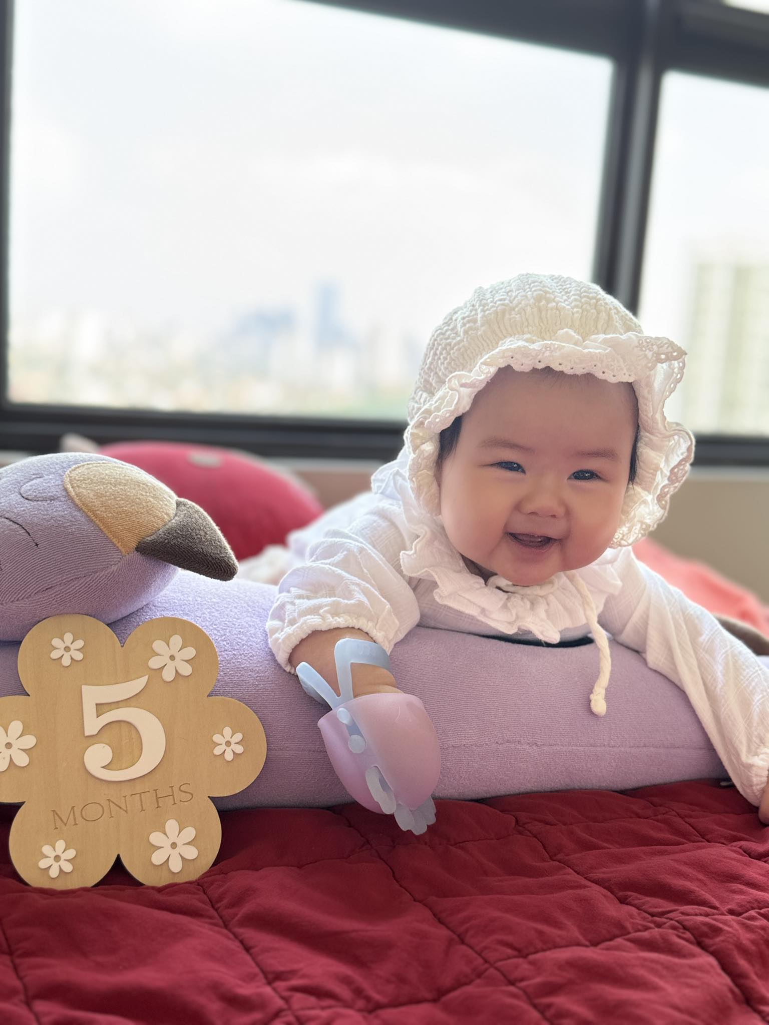 Con gái diva Thanh Lam chính thức gia nhập hội hot mom Việt, không ngờ mới sinh được 6 tháng mà nhan sắc cả mẹ và bé đều rực rỡ đến thế này!- Ảnh 12.