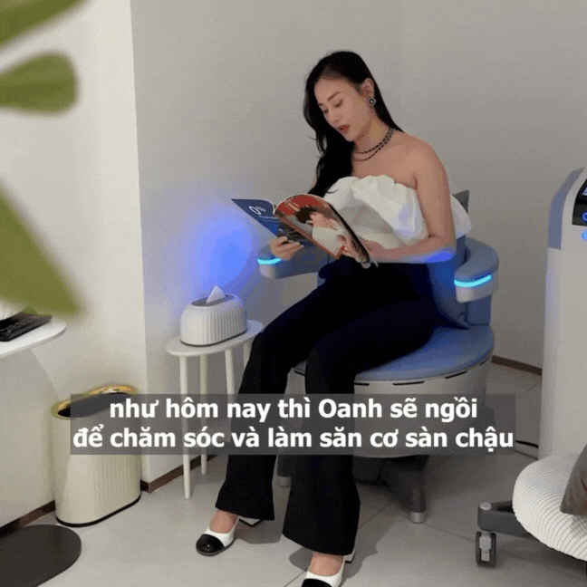 Vợ chồng Phương Oanh và Shark Bình chăm con sinh đôi cực khéo: Mới 1 tuổi đã cho học bơi, cuối tuần đều 