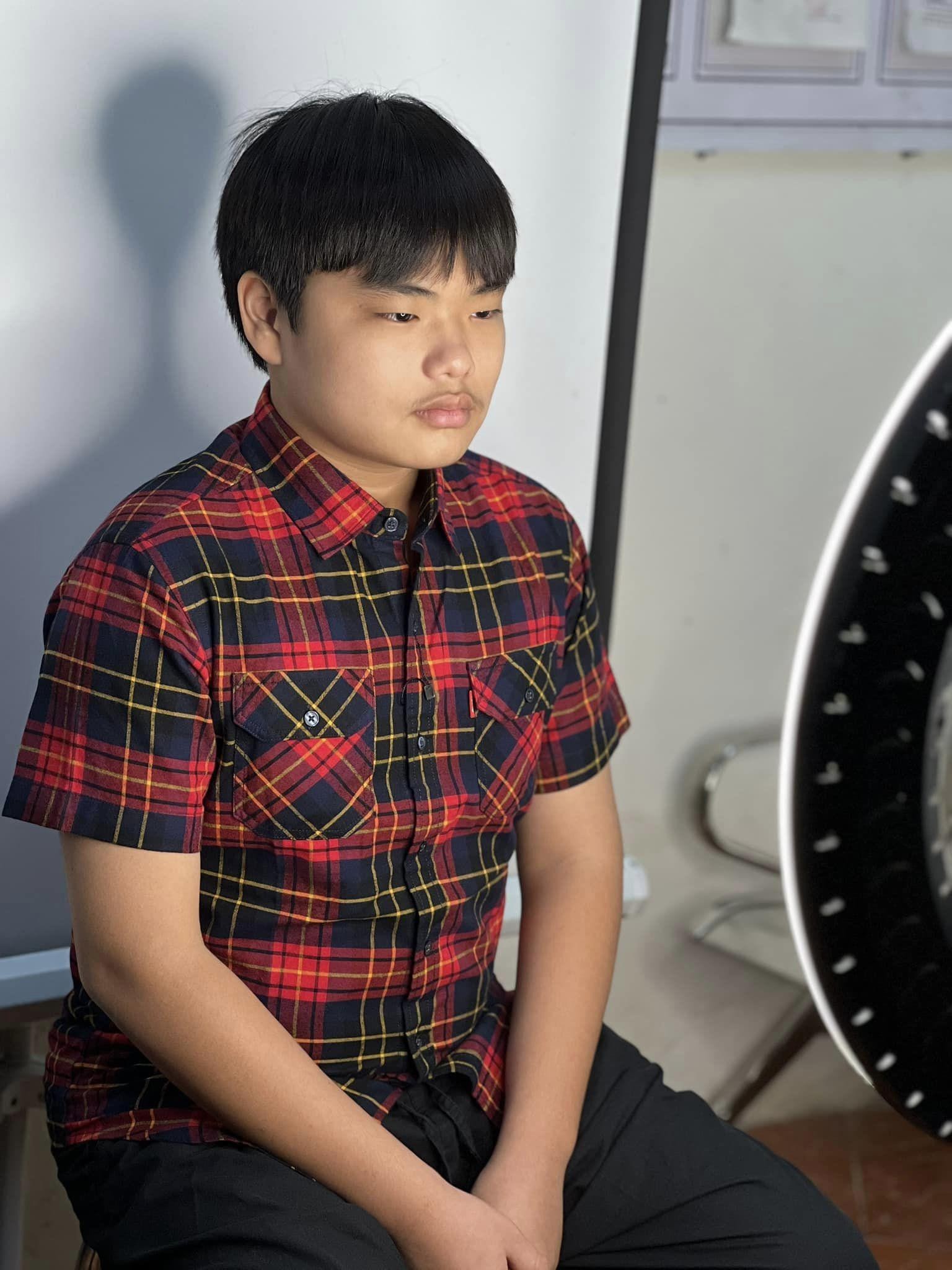 "Cây hài nhí" quốc dân Bi Béo cao lớn bất ngờ sau 10 năm, ca hát đóng kịch vẫn không hot bằng meme khai giảng!- Ảnh 13.