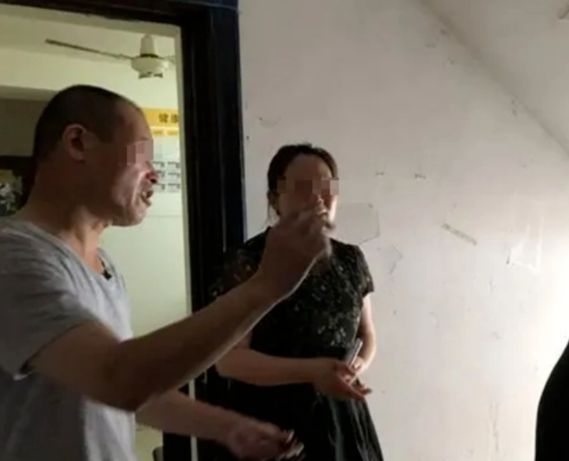 Dắt chó đi dạo, cô gái khiến cả gia đình mất mạng: Nuông chiều chính là đang hại một đứa trẻ!- Ảnh 3.