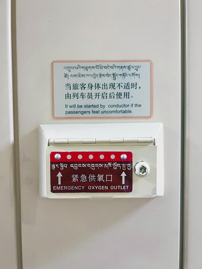 Chuyến tàu chạy gần 2000km, đi mất 2 ngày: Du khách nhận xét "Như một giấc mơ"- Ảnh 10.