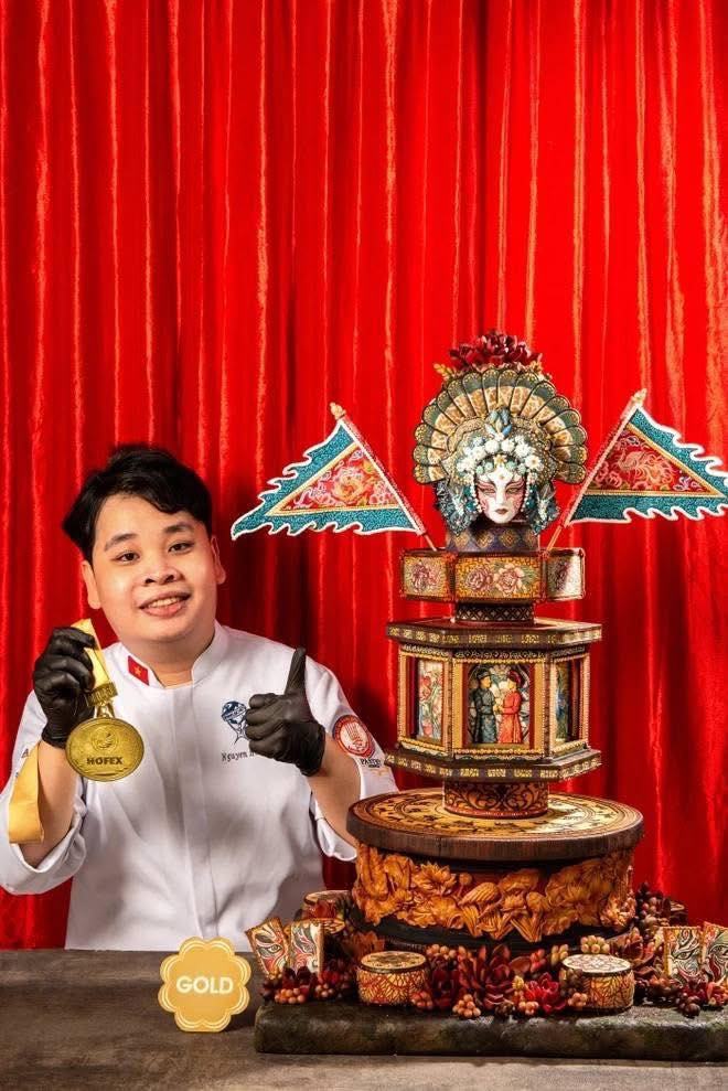 Chiếc bánh cưới 