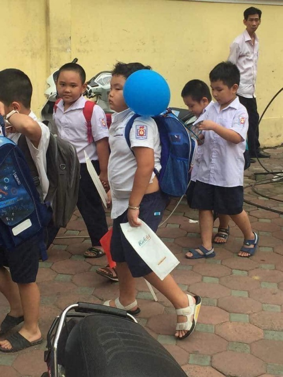 Tuổi 16 của Bi Béo - con trai NSND Xuân Bắc: Cậu bé 