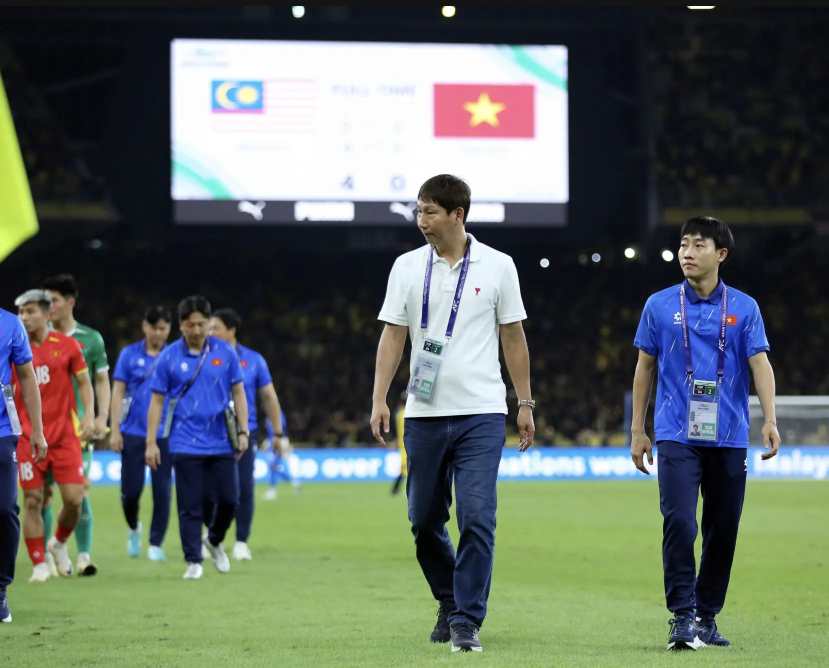 Nhìn lại trận thua của đội tuyển Việt Nam trước Malaysia: Ông Kim Sang-sik không thể tạo nên phép màu- Ảnh 11.