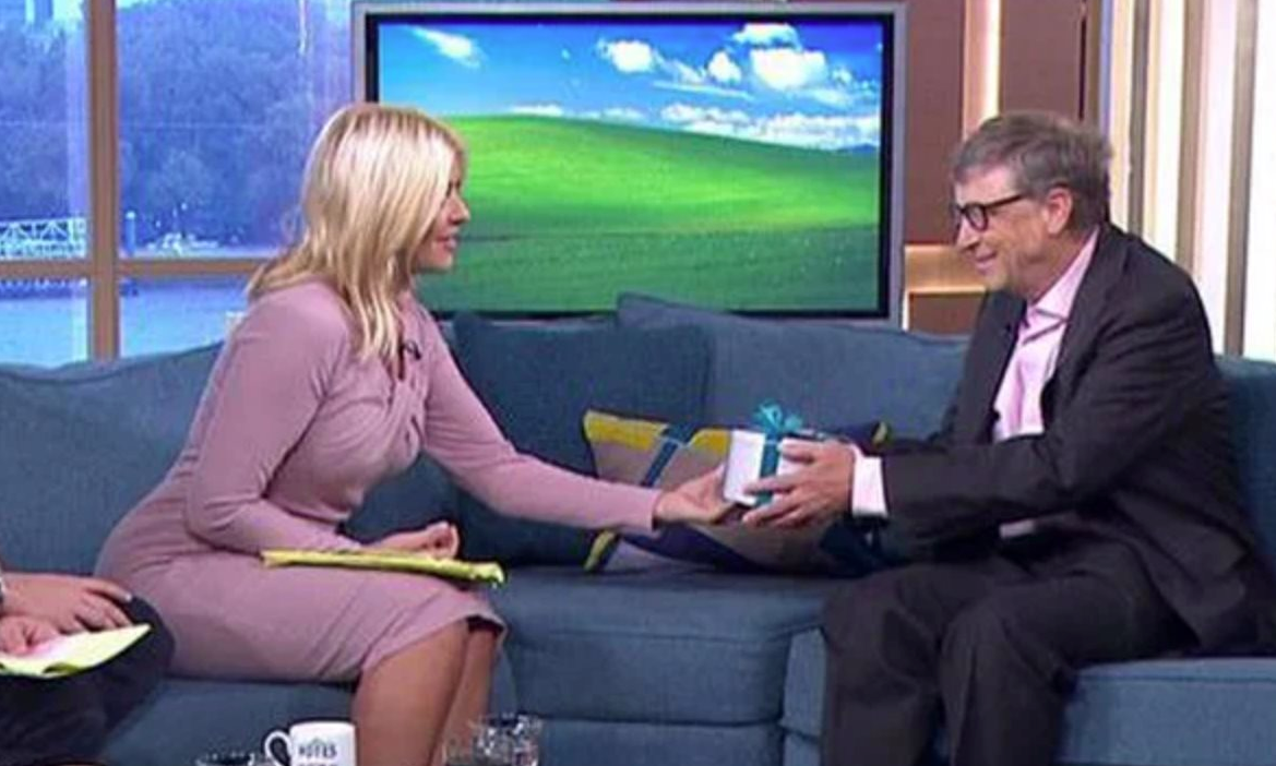Nữ MC hai lần từ chối tấm séc từ Bill Gates, vị tỷ phú nói thẳng: Cô đã mất cơ hội trở thành MC truyền hình giàu nhất thế giới!- Ảnh 1.