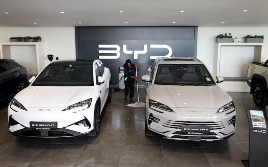 'Mắt thần' giá 0 đồng của Trung Quốc: Thứ đang hủy hoại giấc mơ giúp Tesla thu 1.000 tỷ USD không phải nhờ xe điện của Elon Musk- Ảnh 2.