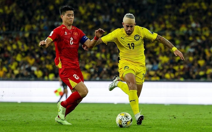 Vì sao tuyển Việt Nam thua toàn diện trước Malaysia?- Ảnh 1.