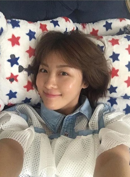 "Chị đẹp" Ha Ji Won tuổi U50 sở hữu body gây bão, làn da tràn đầy collagen: Ăn cơm lúc nào cũng kèm 1 thứ siêu giàu vitamin E để chống lão hóa- Ảnh 4.