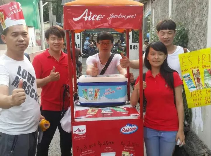 Từ công nhân rửa chai, quét rác kiếm sống đến "bố già ngành sữa" sáng lập thương hiệu mang tính "cách mạng" toàn châu Á: Lãi ít, bán nhiều để người nghèo cũng được đủ đầy- Ảnh 3.