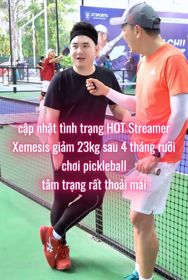 Không nhận ra Xemesis trên sân pickleball, chơi thể thao giảm cân thần kỳ thế này- Ảnh 1.