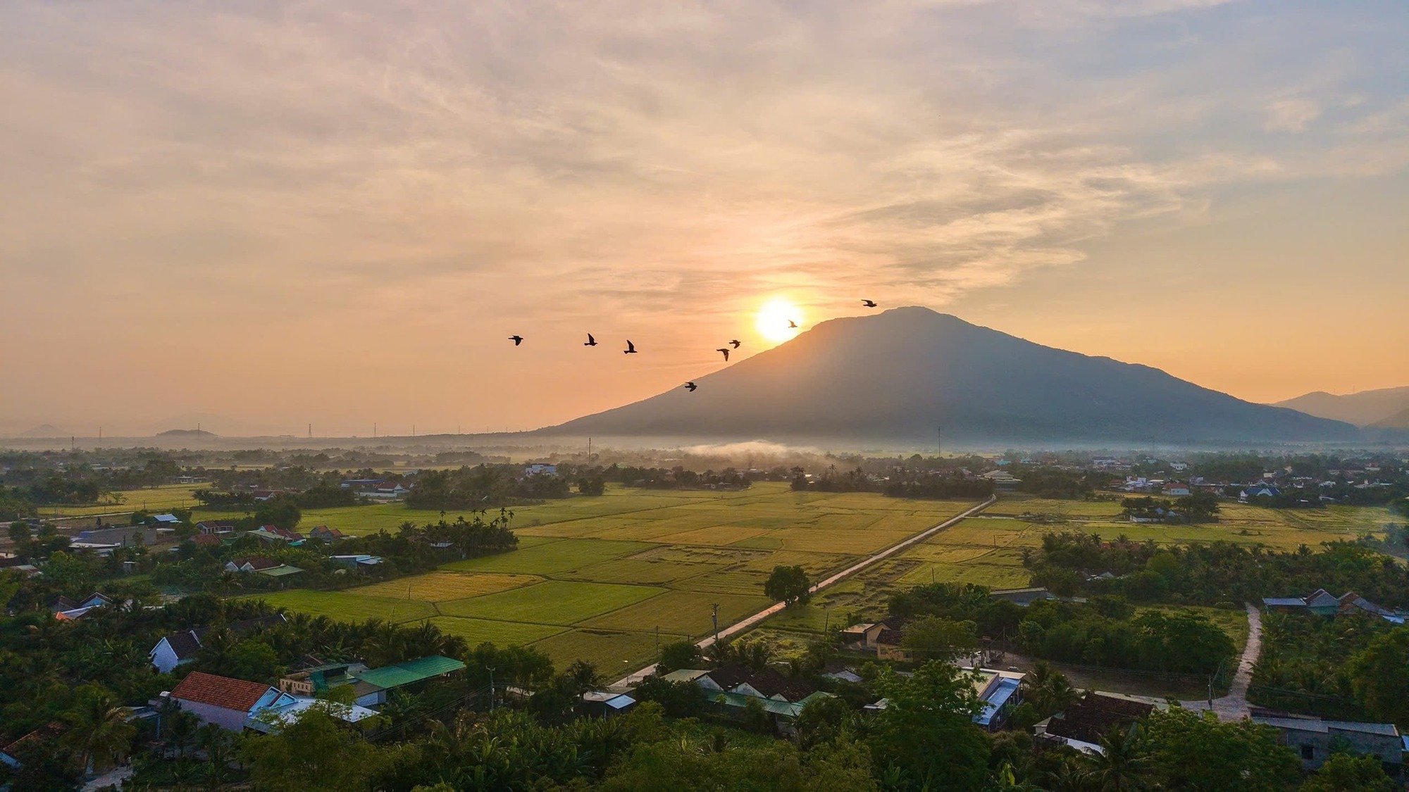 Du lịch chậm ở Ninh H&ograve;a &ndash; Nha Trang: H&ograve;a m&igrave;nh v&agrave;o ẩm thực bản địa v&agrave; nhịp sống của miền qu&ecirc;- Ảnh 10.
