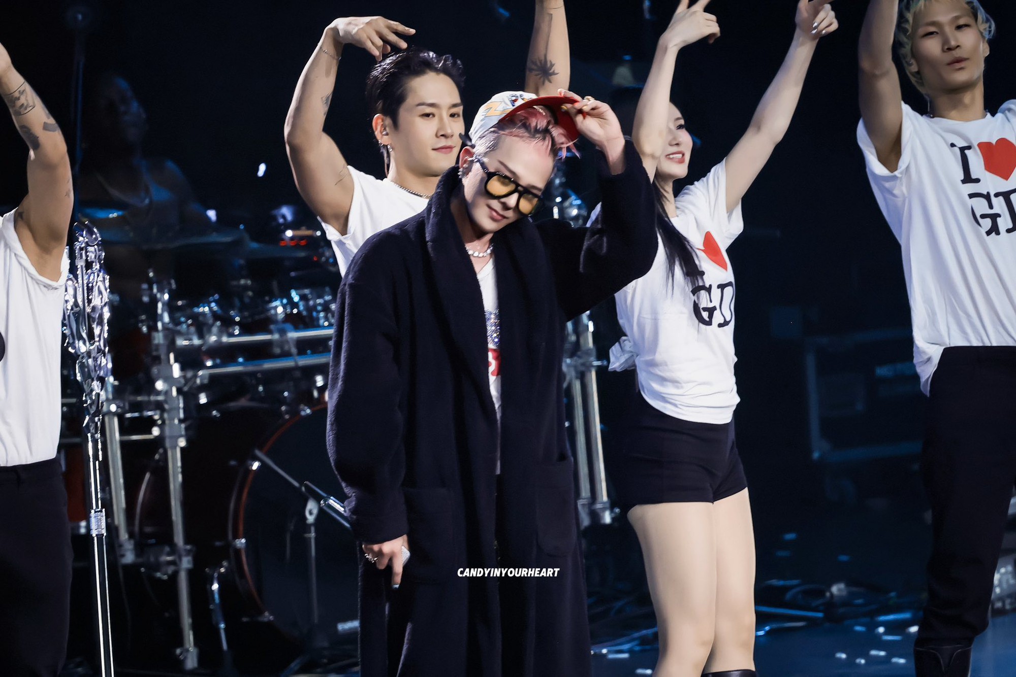 Trình của G-Dragon: 1 bài hát 4 thứ tiếng, tiếng Việt sẽ là “túi mù” được trình diễn tại Mỹ Đình?- Ảnh 2.