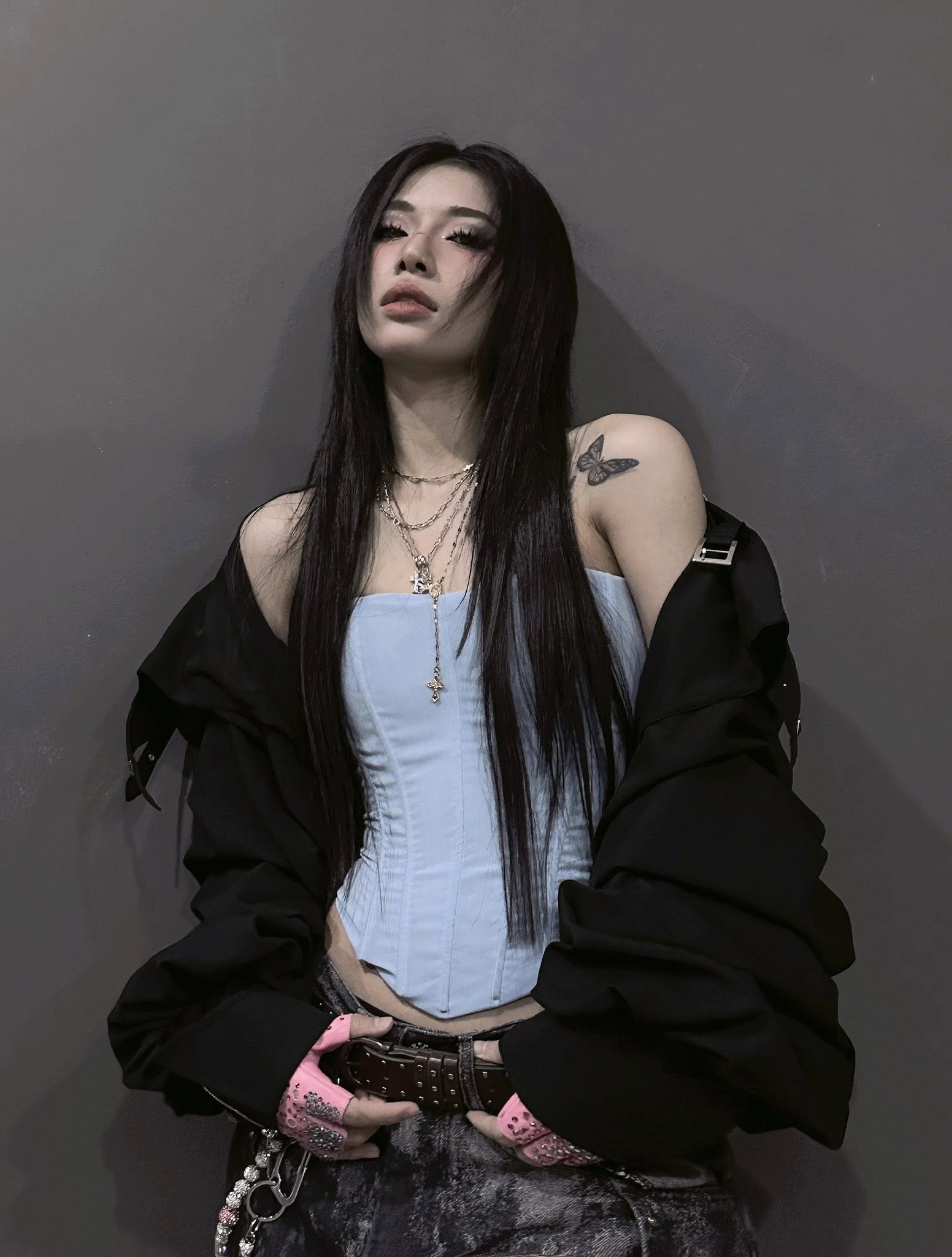 Vũ trụ gái xinh 
