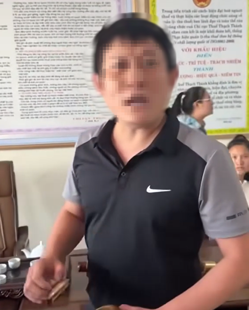 Cán bộ thuế xưng "mày, tao" với dân bị đình chỉ công tác- Ảnh 1.