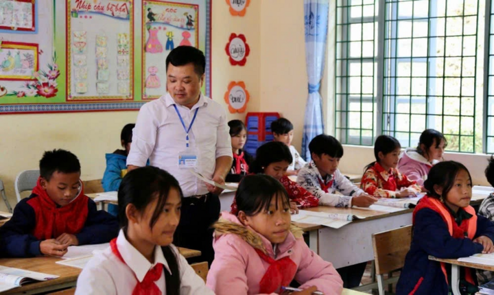 Hơn 900 giáo viên Lào Cai "trượt" khen thưởng vì chưa đóng quỹ từ thiện- Ảnh 1.