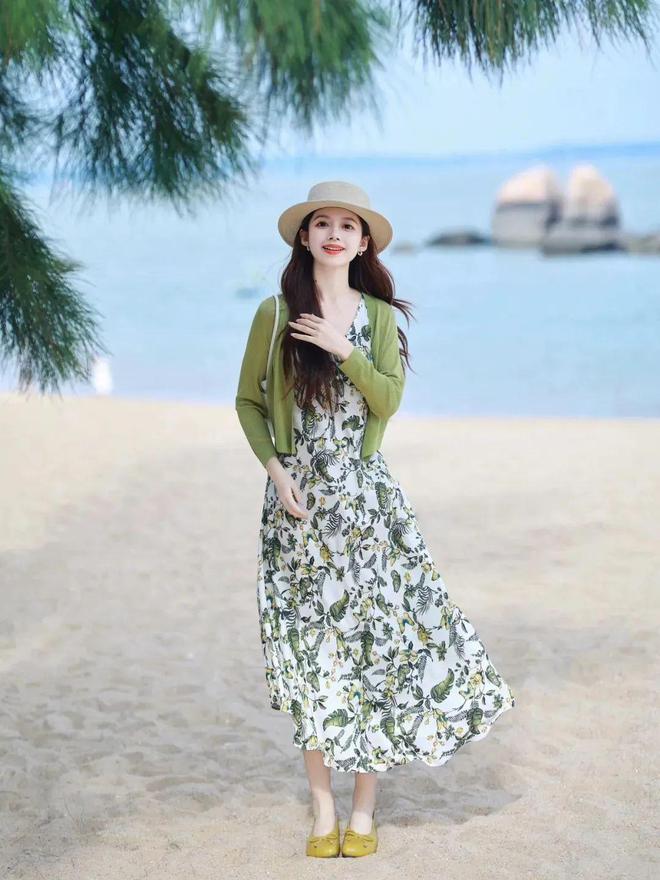 Váy dài + giày bệt: Combo gây "nghiện" nhất mùa hè năm nay!- Ảnh 5.