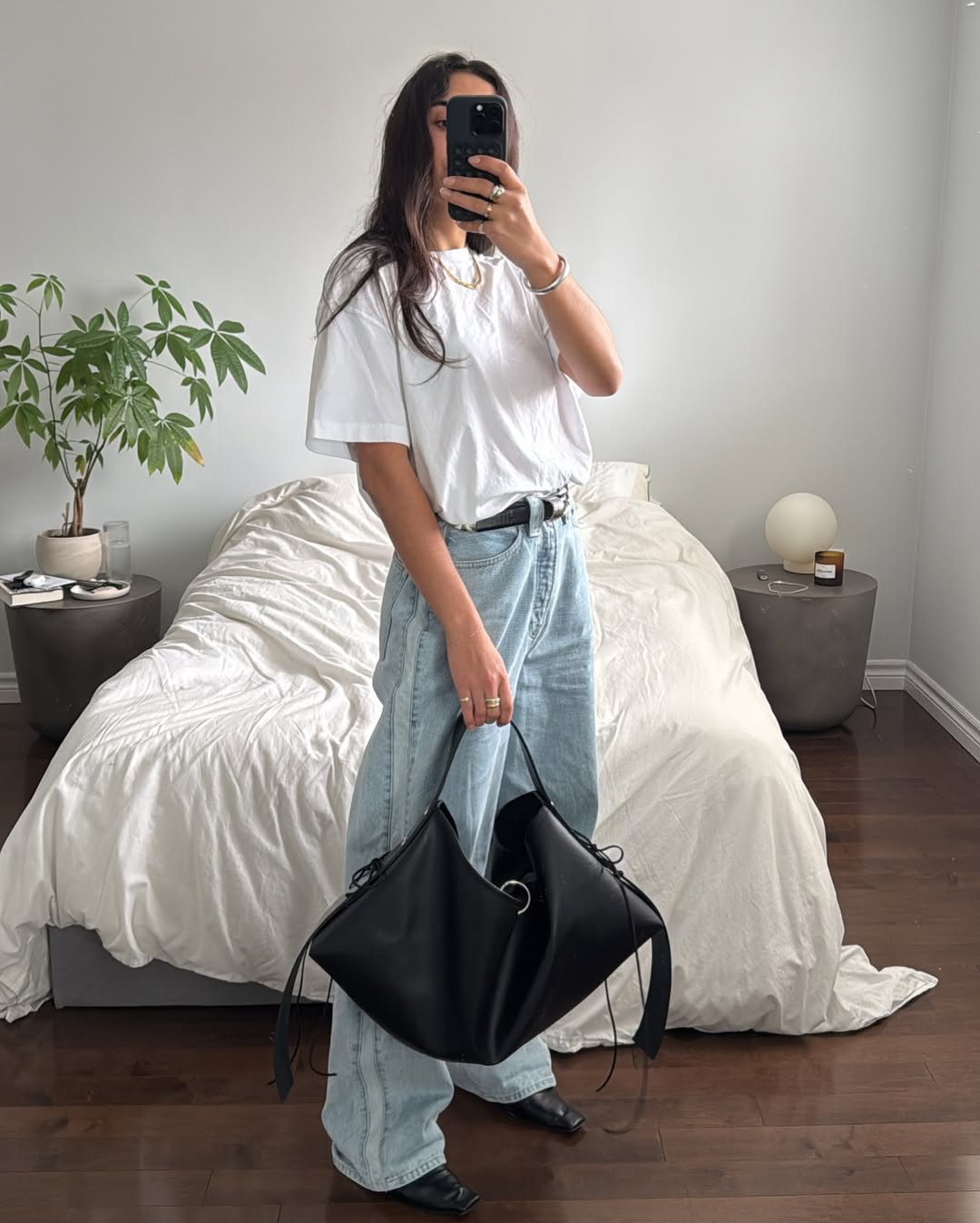 Túi tầm trung đang khiến mọi tín đồ “đổ rạp”: Rất thời trang, rất tiện, nhưng chưa chắc đã mua được- Ảnh 19.