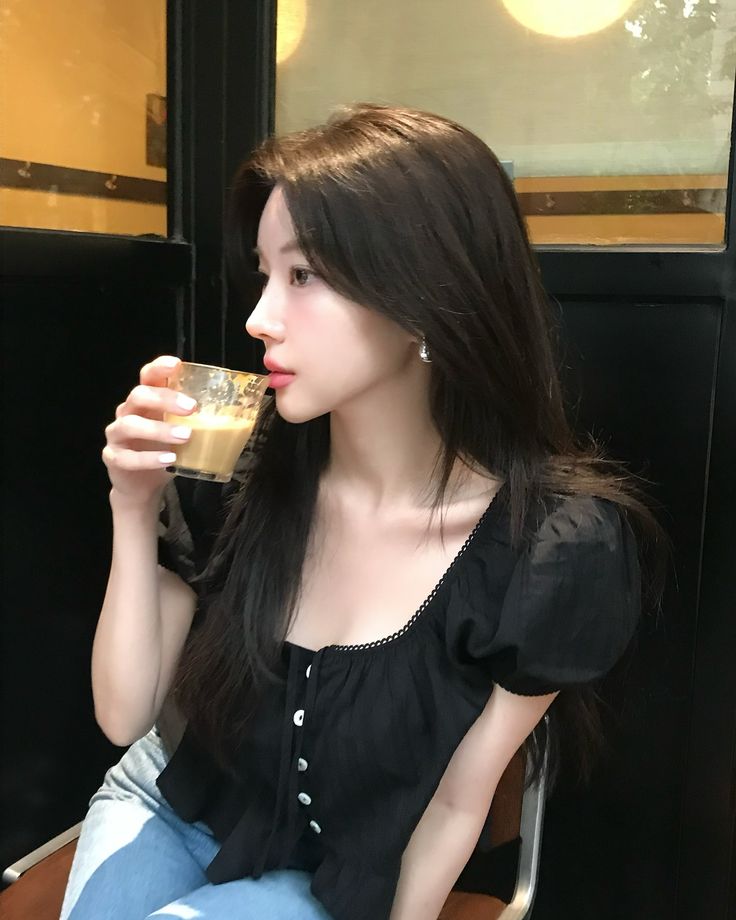 Lương 9 triệu, chi 7 triệu thuê giúp việc để có thời gian đi làm- Ảnh 1.