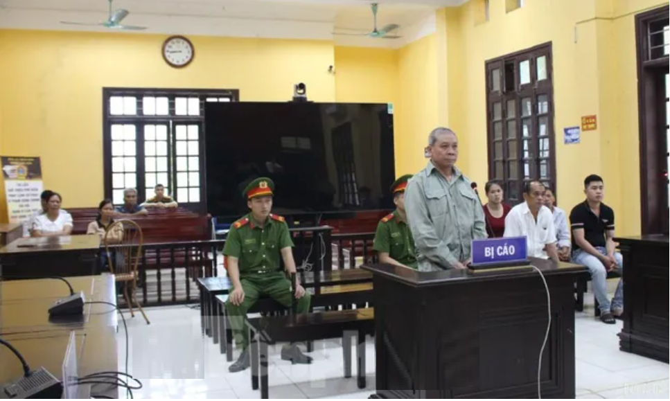 "Xuống tay" dã man với vợ chỉ vì khó chịu với tiếng đài niệm Phật, người đàn ông trả giá đắt- Ảnh 1.