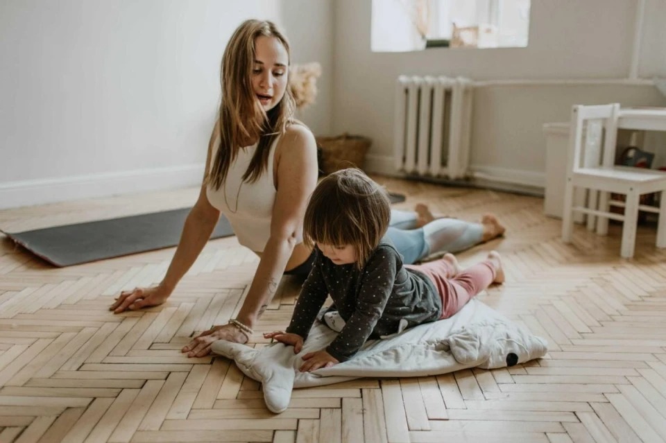 Tối nay con bạn ngủ với ai? Câu trả lời có thể ảnh hưởng đến cả tính cách của chúng sau này- Ảnh 1.