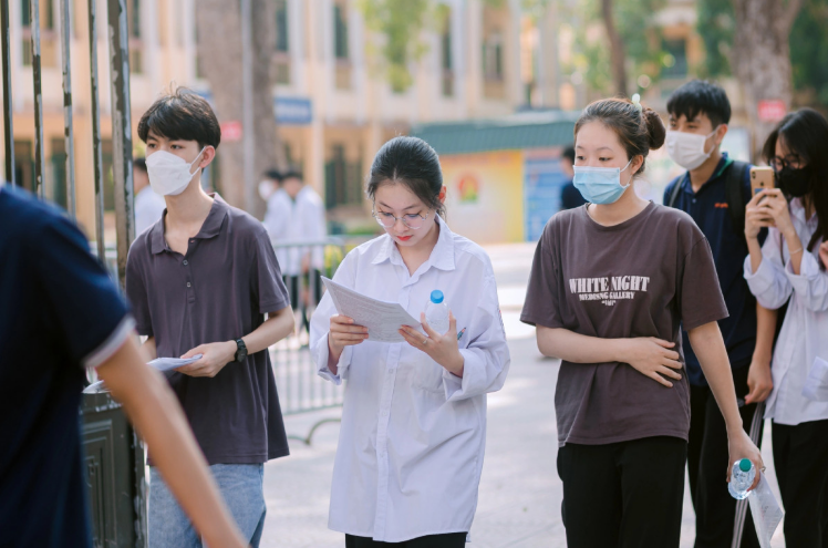 Trường ĐH được mệnh danh là "Stanford Việt Nam" dự kiến tăng học phí: Chênh 2-3 triệu đồng/năm so với năm ngoái, có quỹ học bổng sinh viên trị giá 30 tỷ đồng- Ảnh 1.