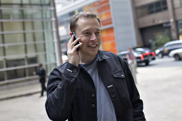 Tỷ phú Elon Musk dùng điện thoại như thế nào? Bí mật đằng sau sự thành công của người giàu nhất thế giới- Ảnh 2.