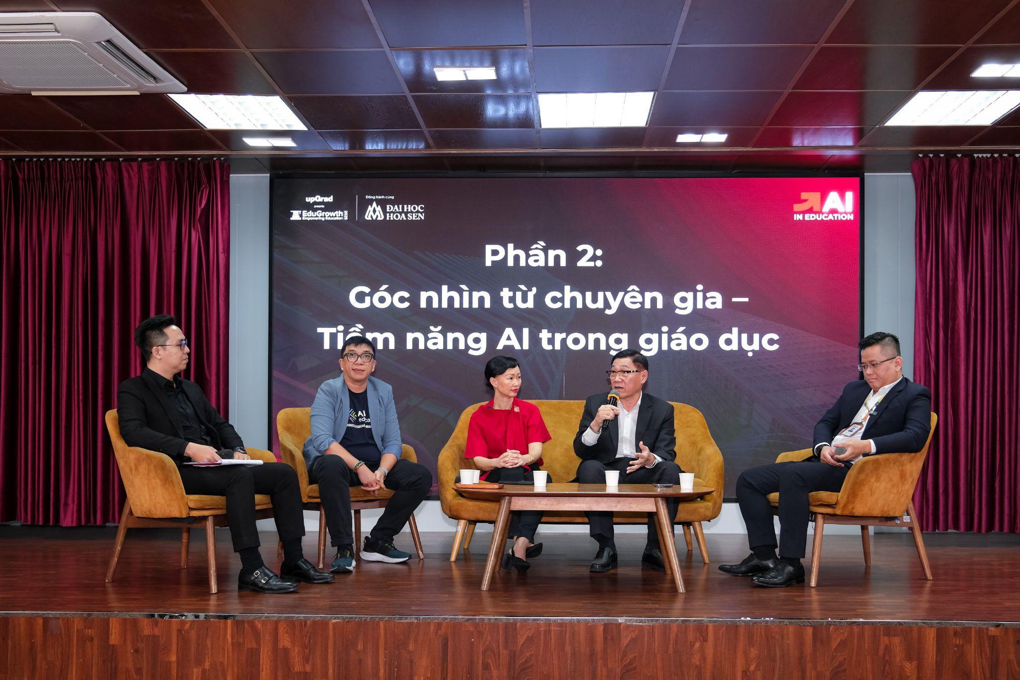 AI in Education: Kiến tạo giáo dục tương lai từ hành động hôm nay- Ảnh 1.