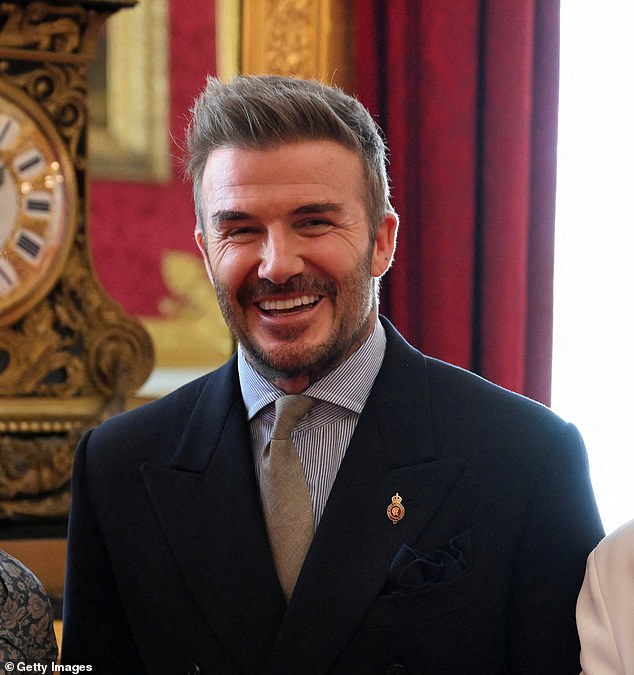 David Beckham chính thức được phong tước 