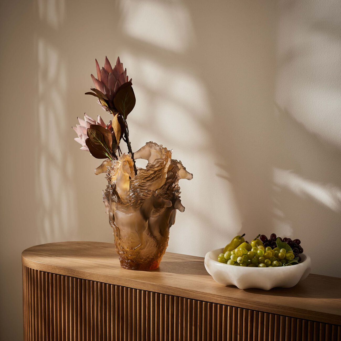 "&Aacute; hậu kh&eacute;o nịnh chồng" chi 900 triệu mua qu&agrave; sinh nhật chồng, &ocirc;ng x&atilde; ph&aacute;n ngay c&acirc;u: "To&agrave;n đồ linh tinh"- Ảnh 6.