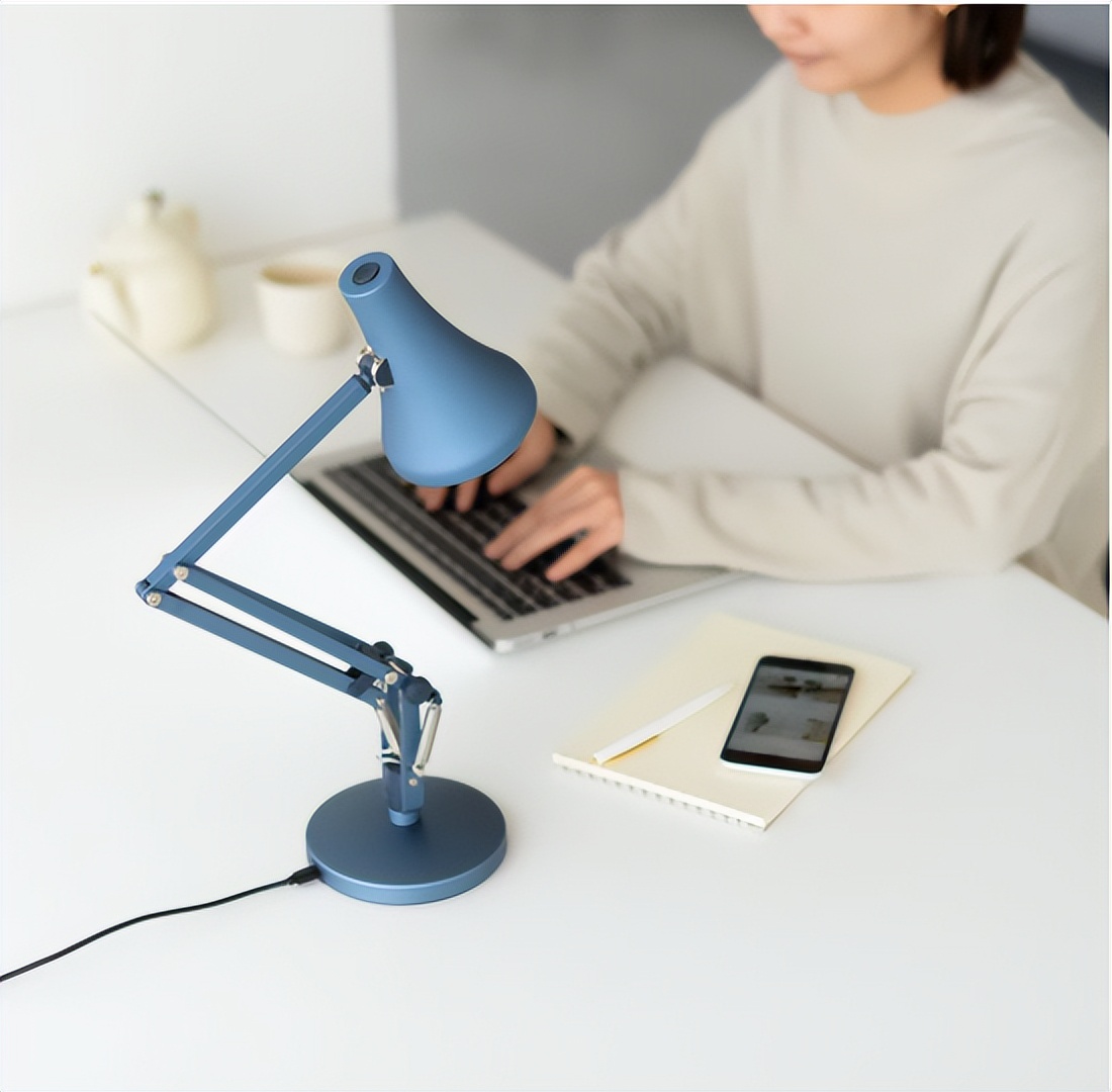 Tiết kiệm được thời gian, tiền bạc, lẫn cả những lần mua sắm vô nghĩa nhờ đơn giản hóa chi tiêu trong một năm- Ảnh 2.