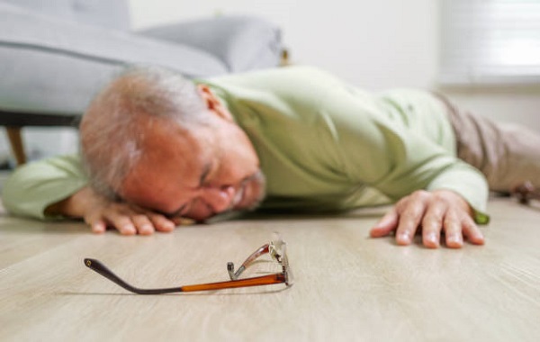 Điểm mới này của luật BHYT rất nhân văn và thiết thực, bố tôi đang chữa bệnh tại nhà cũng được hưởng lợi- Ảnh 2.
