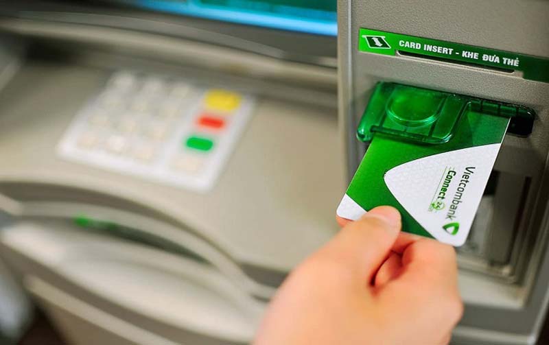 Từ ngày 1/7, một loại thẻ ATM sẽ không thể giao dịch, người dân chú ý- Ảnh 1.