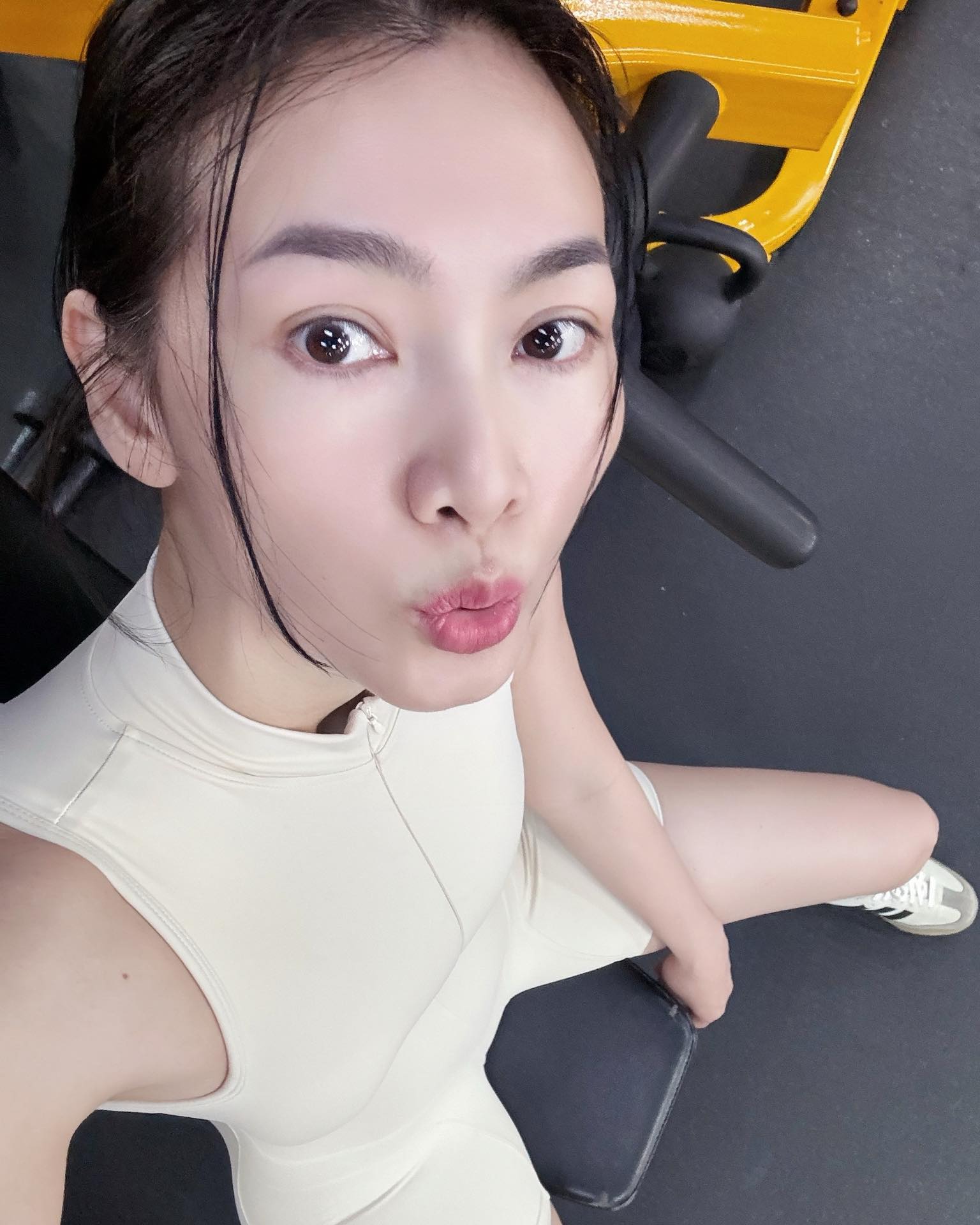 Mỹ nhân Việt 43 tuổi đang được so với Song Hye Kyo có nhan sắc cỡ nào?- Ảnh 8.