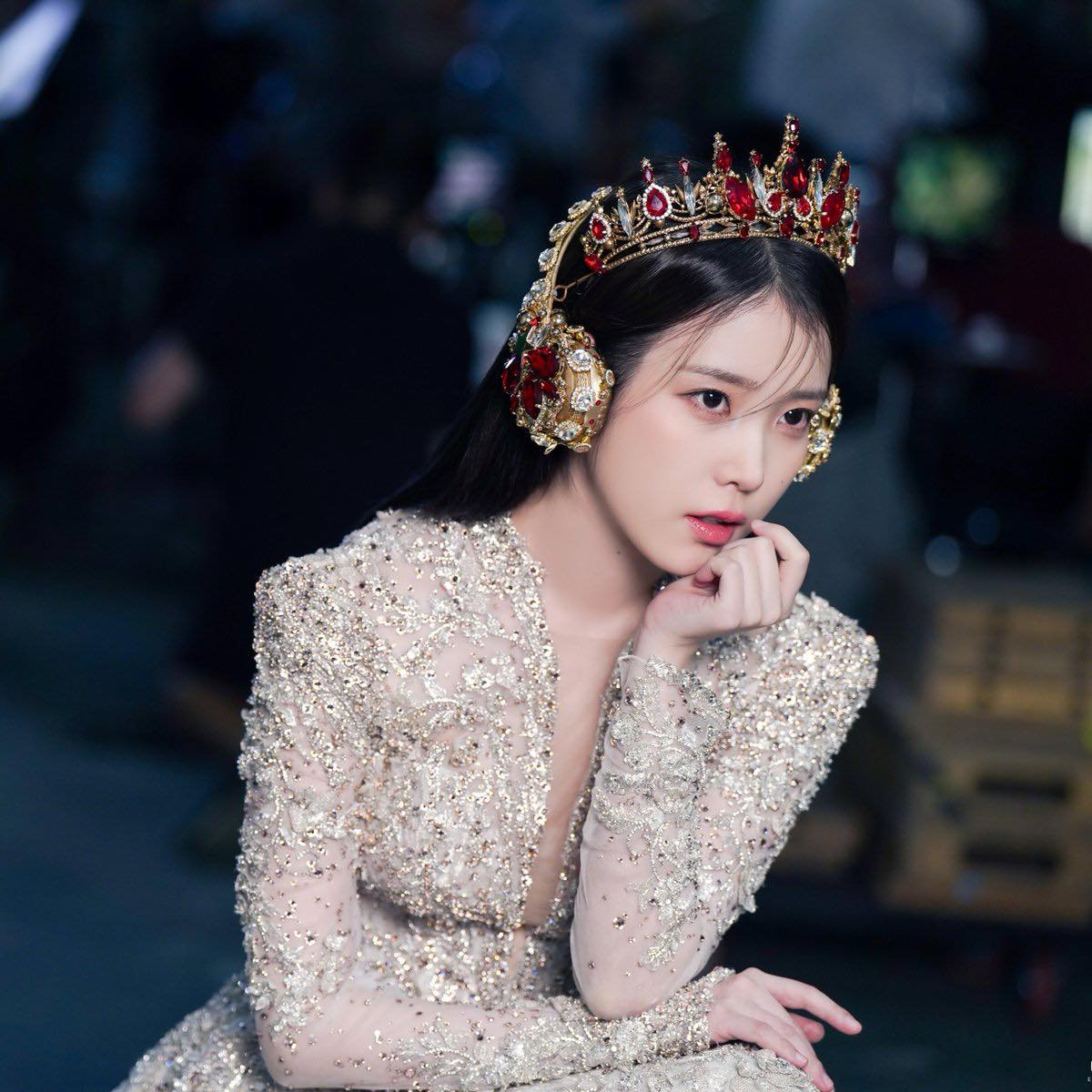 Top 1 solo nữ Kbiz: Rosé hay Jennie đều không thể “chung mâm” với ngôi sao 32 tuổi này?- Ảnh 10.
