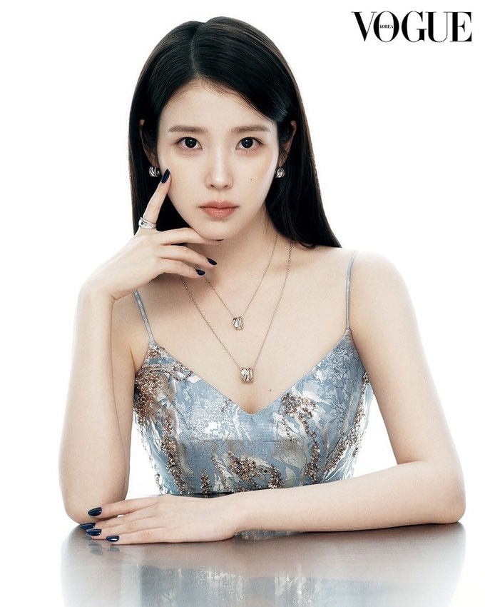 Top 1 solo nữ Kbiz: Rosé hay Jennie đều không thể “chung mâm” với ngôi sao 32 tuổi này?- Ảnh 16.