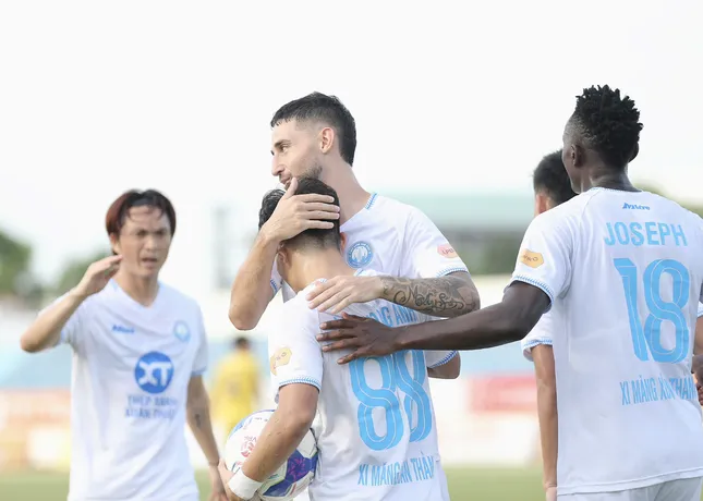 Vòng 25 LPBank V-League 2024/25: Nam Định vô địch sớm, Bình Định lâm nguy- Ảnh 1.