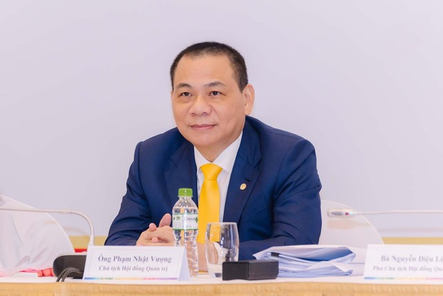 Những ông bố "đỉnh nóc kịch trần" gây dựng nên nền tảng "khủng" từ hai bàn tay trắng, tạo ra cả một thế hệ kế thừa tài năng khiến người ta ngưỡng mộ- Ảnh 2. Những ông bố "đỉnh nóc kịch trần" gây dựng nên nền tảng "khủng" từ hai bàn tay trắng, tạo ra cả một thế hệ kế thừa tài năng khiến người ta ngưỡng mộ- Ảnh 2.