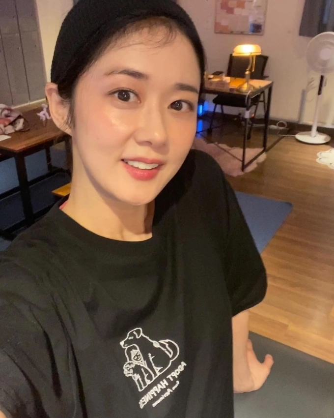 Jang Na Ra xứng danh "ma cà rồng" xứ Hàn nhờ chăm ăn 3 loại củ quả chống nắng, giàu collagen, Việt Nam có nhiều- Ảnh 1.