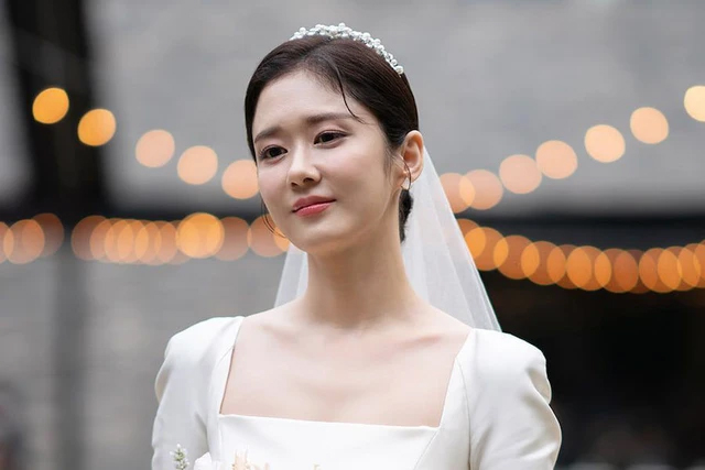 Jang Na Ra xứng danh "ma cà rồng" xứ Hàn nhờ chăm ăn 3 loại củ quả chống nắng, giàu collagen, Việt Nam có nhiều- Ảnh 4.